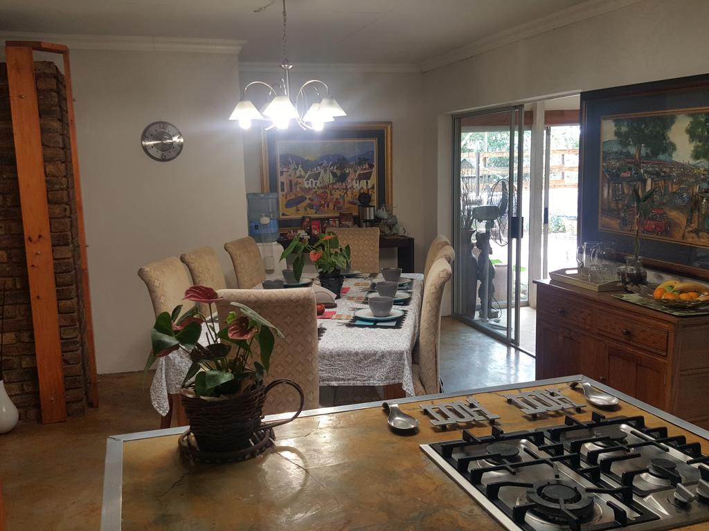 Midrand Guesthouse - Tasa Kültér fotó