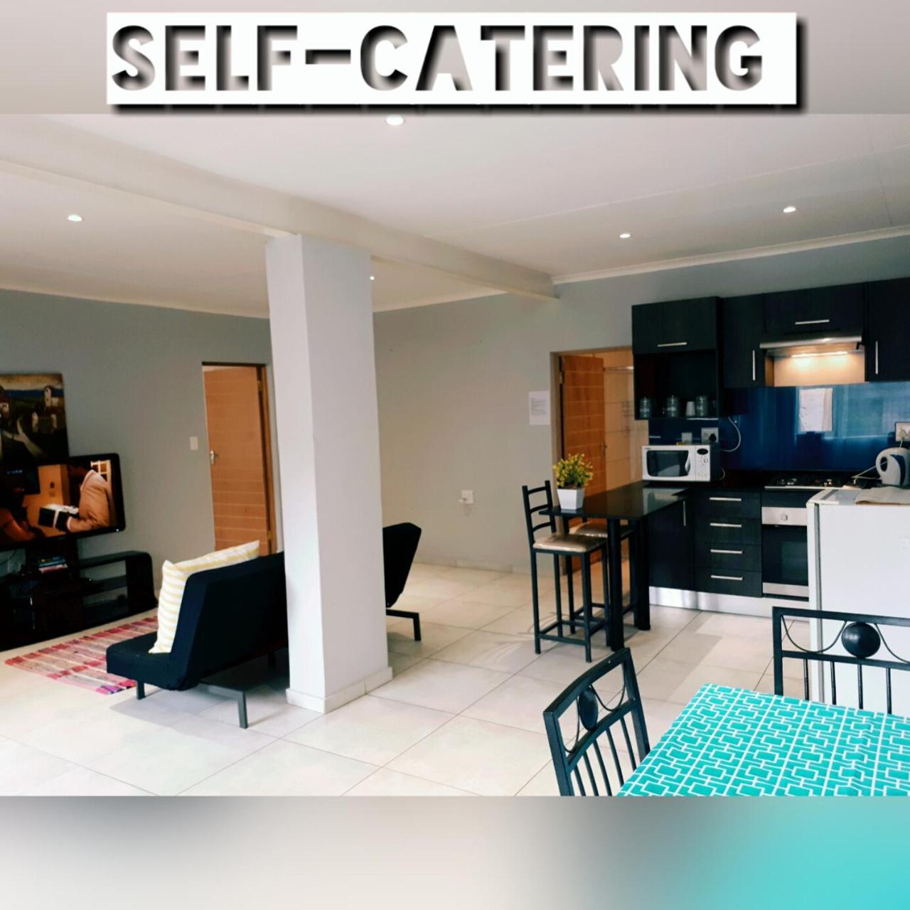 Midrand Guesthouse - Tasa Kültér fotó